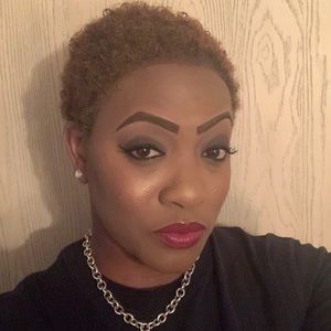 Meet your Posher, Ruchelle